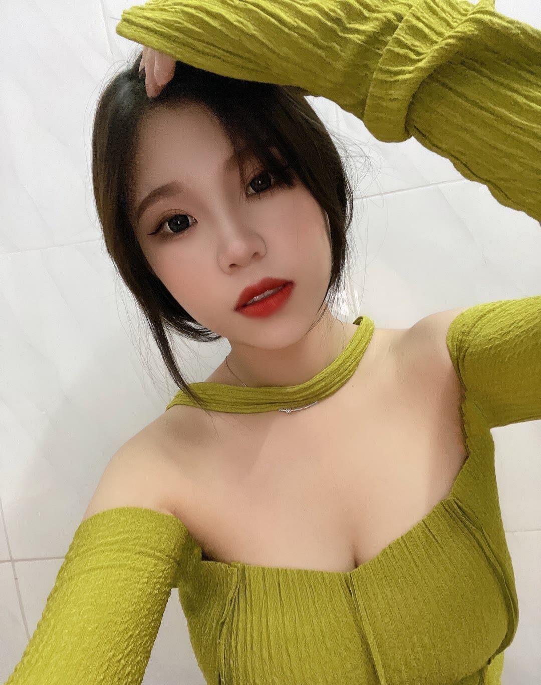 南岸性价比很高的小姐姐